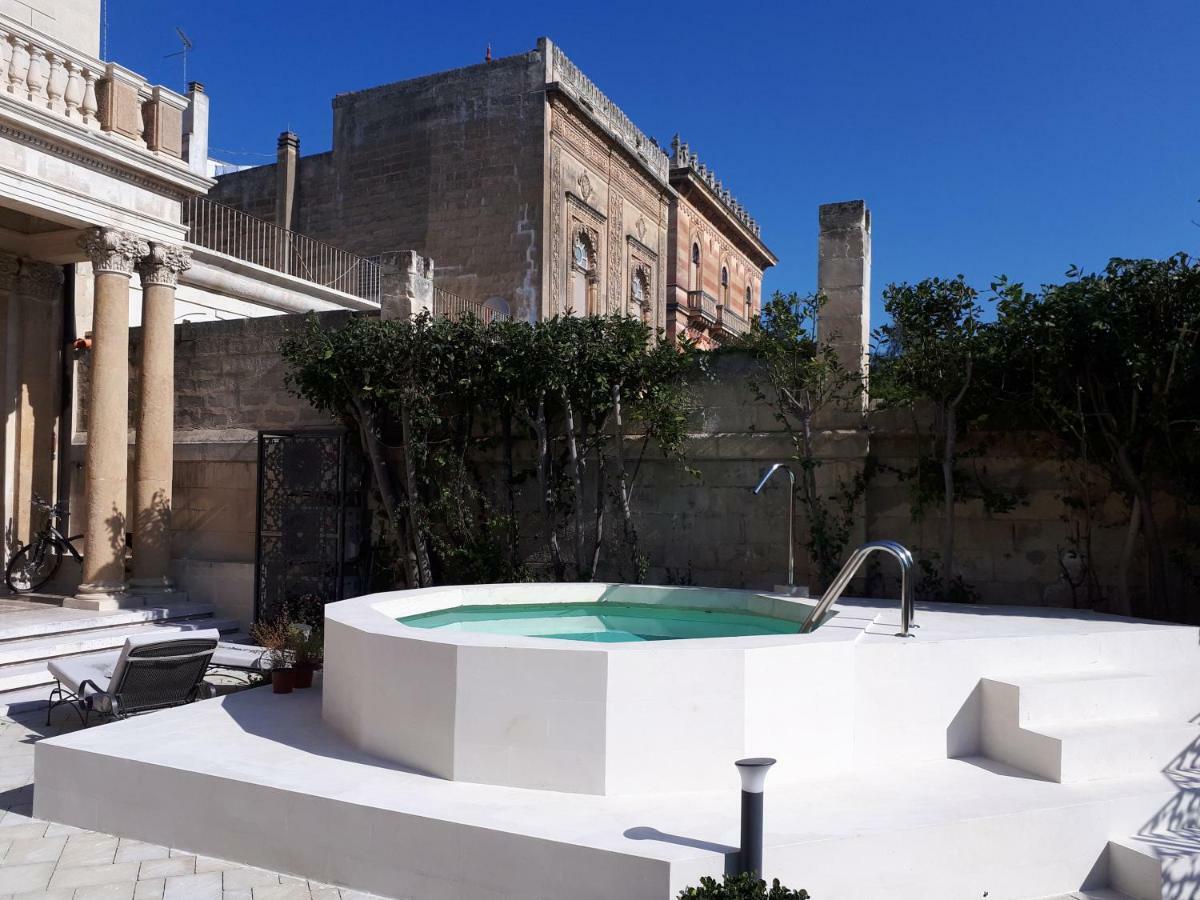 Bed and Breakfast Dimora Charleston Lecce Parcheggio Privato In Loco Gratis Екстер'єр фото